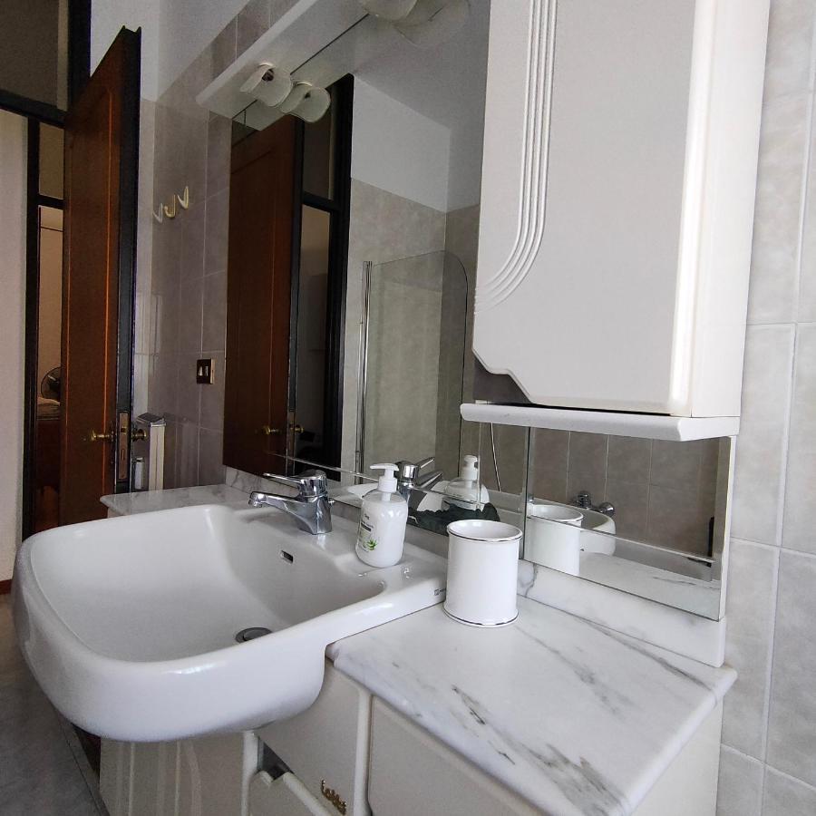 Antonelli Apartment 诺瓦拉 外观 照片